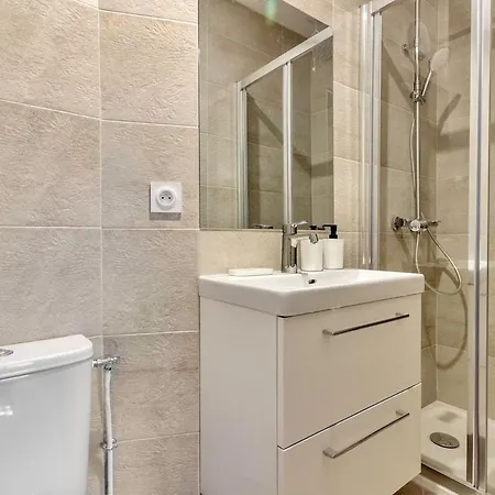 Vallee 2 - Lb - Bright Flat Just Outside Paris Apartamento Malakoff